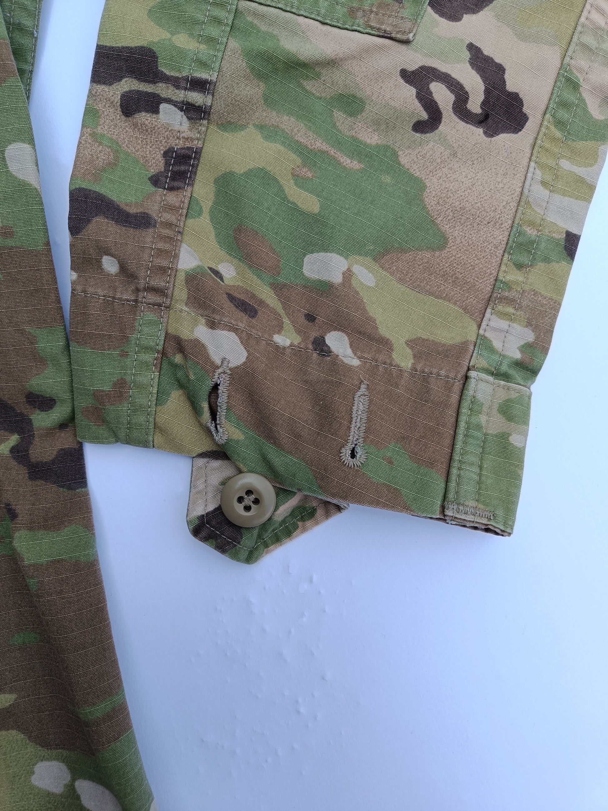 Blůza US ARMY SCORPION multicam ripstop /jako nová/ - stahování límce ruky na knoflíky 