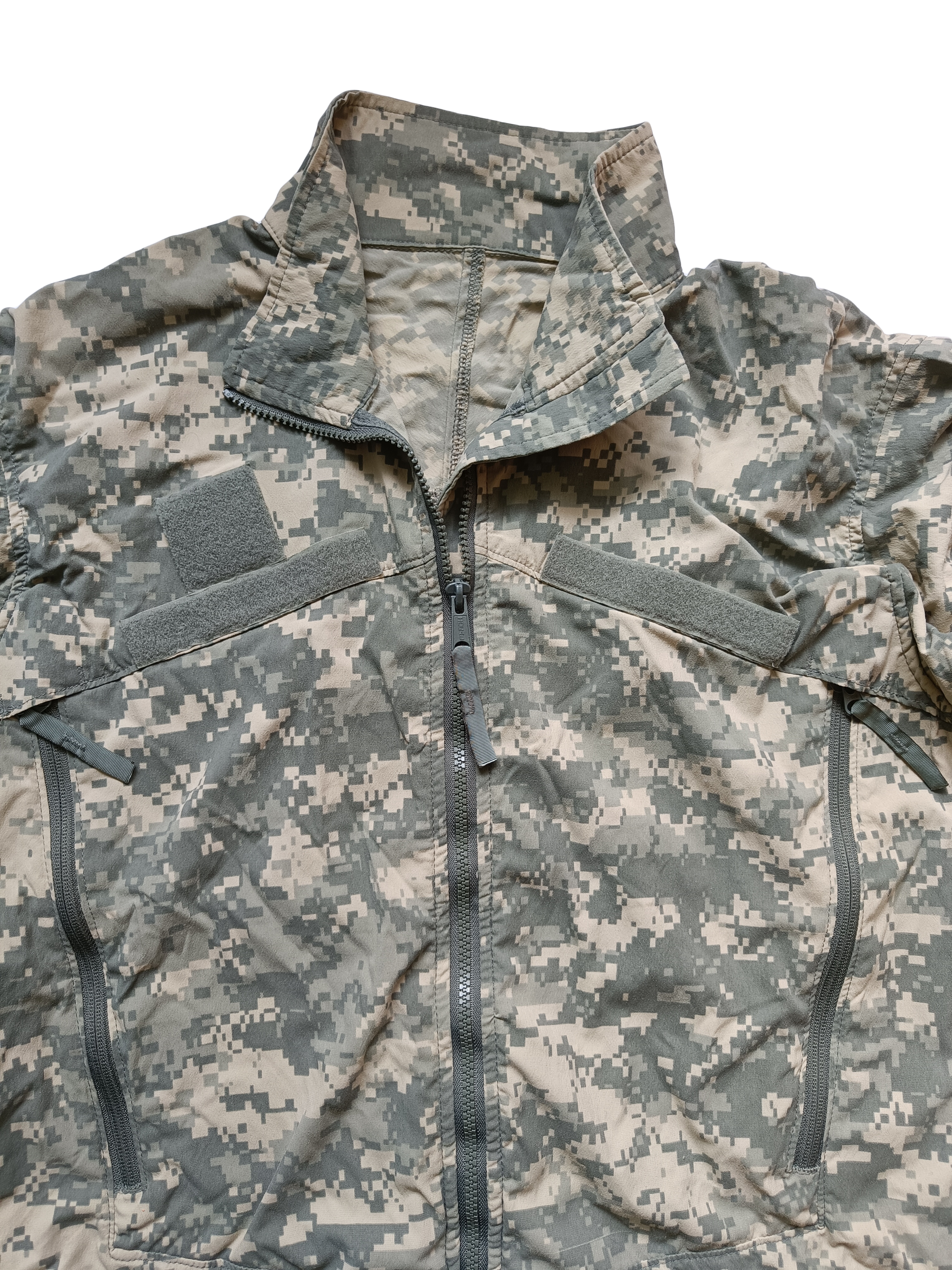 pohled na vrchní část bundy