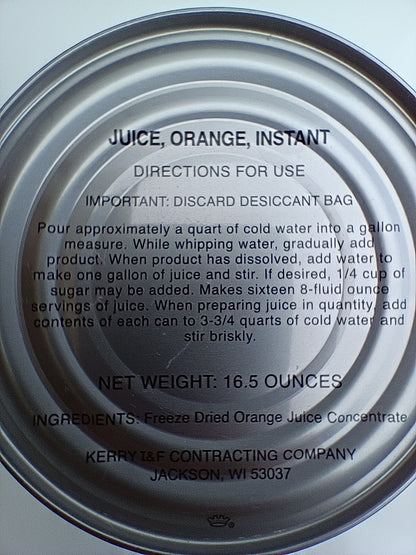 Informace a instrukce vytištěné na obalu US instantního džusu v konzervě